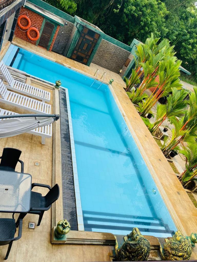 D Family Resort Anuradhapura Esterno foto